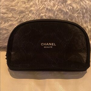 Chanel Beauty Women's Zip Around Crescent Cosmetic Bag Black Mesh Travel Pouch
